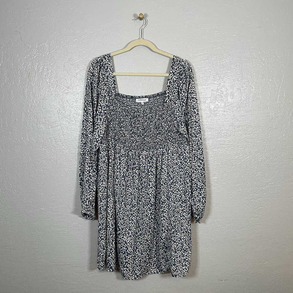 Motherhood Maternity Women XL Blue White Smocked Babydoll Top Long Sleeve